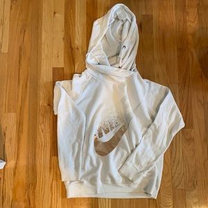 White Nike sweatshirt size large